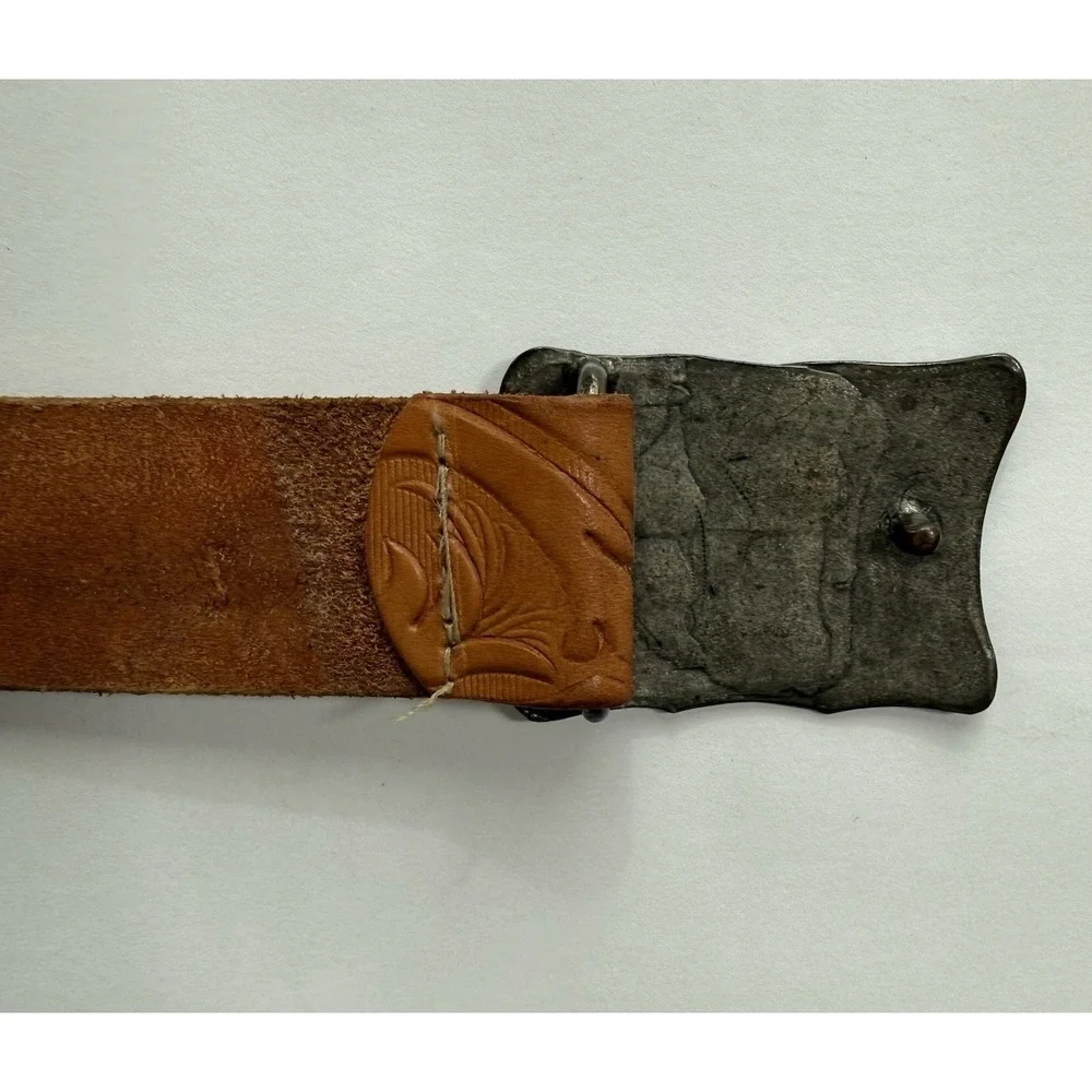 VTG Girls Embossed Leather Western Belt Floral Peg Buckle Tan/Brown Size Small